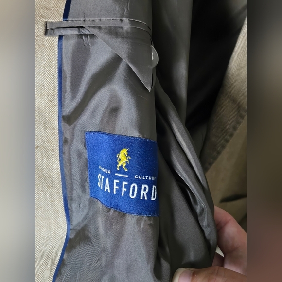 Men's Stafford Linen Blend Old Money Academia Blazer, 42R - Picture 4 of 5